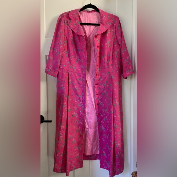 Vintage Pink Patterned 1950s/60s House Dress/ House Coat - Picture 13 of 13